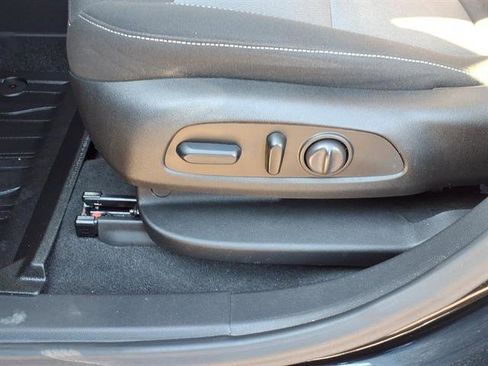 Used 2024 Chevrolet Blazer LT w/ Driver Confidence Package image 13