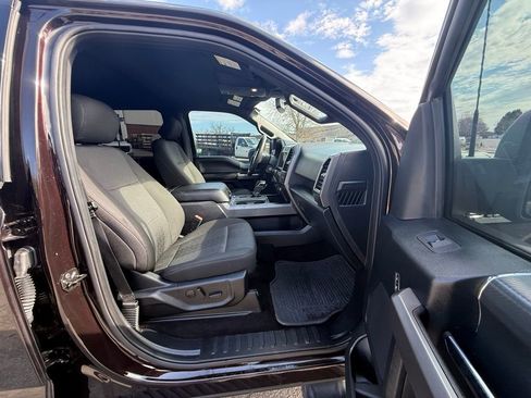 Used 2019 Ford F150 XLT w/ Equipment Group 302A Luxury image 12