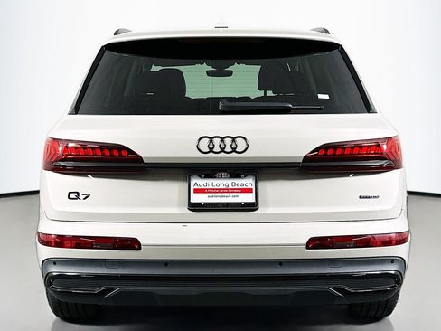 Used 2023 Audi Q7 2.0T Premium Plus w/ Premium Plus Package AWD/4WD image 3