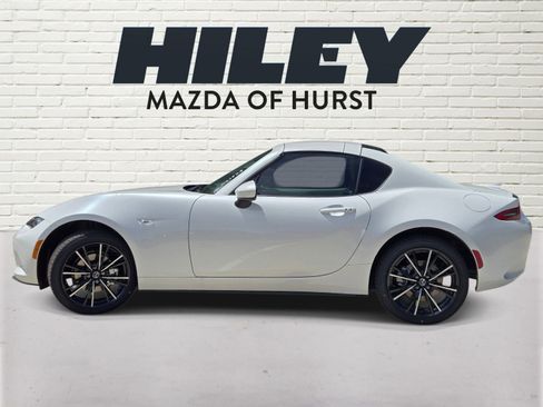 New 2026 MAZDA MX-5 Miata RF Grand Touring RWD image 3