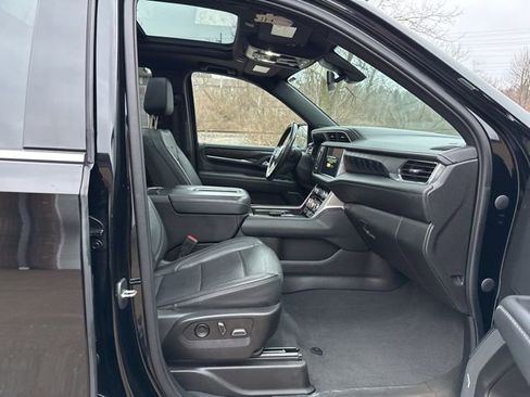 Used 2022 GMC Yukon Denali image 18