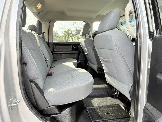 Used 2013 RAM 2500 Tradesman w/ Chrome Appearance Group AWD/4WD image 15