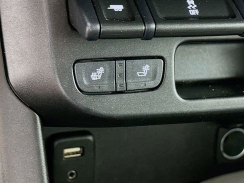 Used 2018 GMC Canyon SLE w/ SLE Convenience Package AWD/4WD image 26