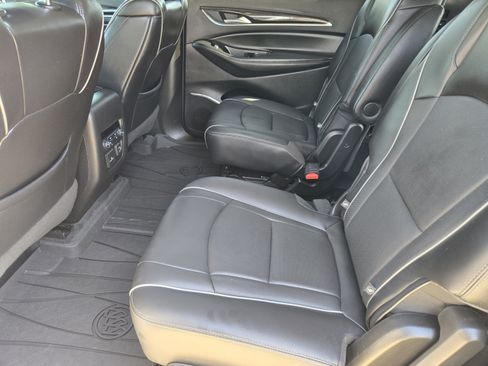 Used 2021 Buick Enclave Avenir FWD image 29