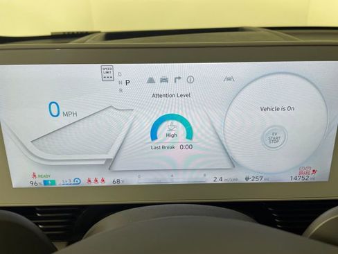 Certified 2024 Hyundai Ioniq 5 Limited RWD image 5