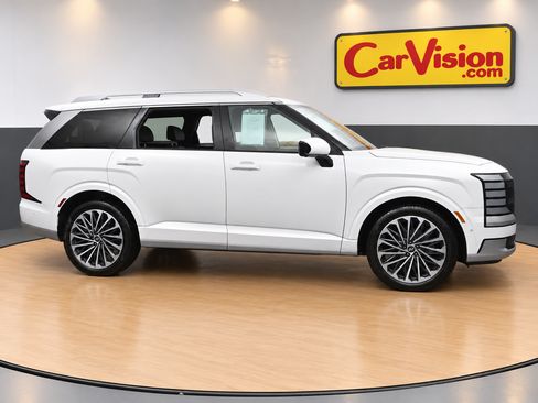 Used 2026 Hyundai Palisade Calligraphy AWD/4WD image 4