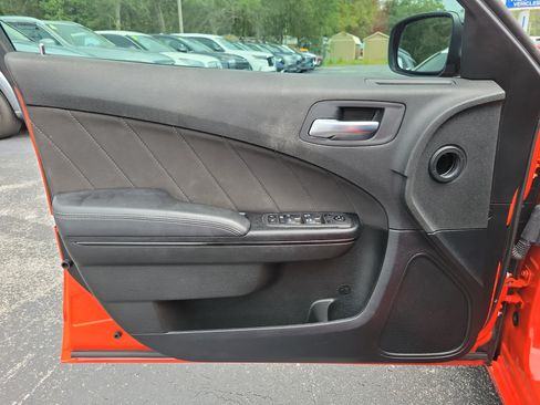 Used 2022 Dodge Charger SXT w/ Blacktop Package RWD image 16