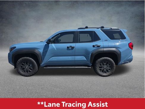 Used 2026 Toyota 4Runner SR5 AWD/4WD image 12