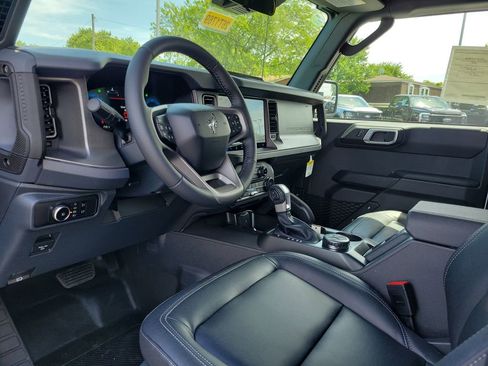 New 2026 Ford Bronco Big Bend w/ Black Diamond Package AWD/4WD image 21