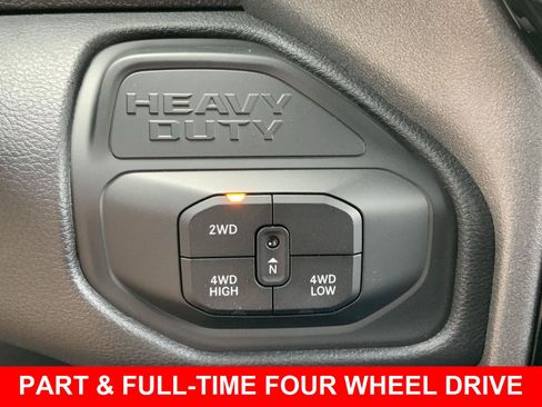 Used 2026 RAM 2500 Tradesman AWD/4WD image 5