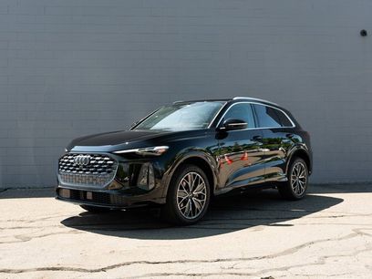 New 2025 Audi Q5 Premium Plus