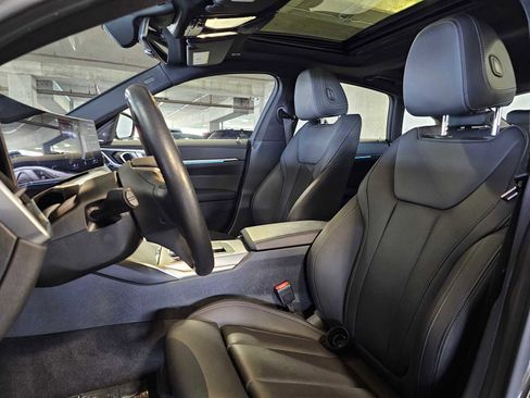 Used 2023 BMW i4 eDrive35 w/ Premium Package RWD image 32
