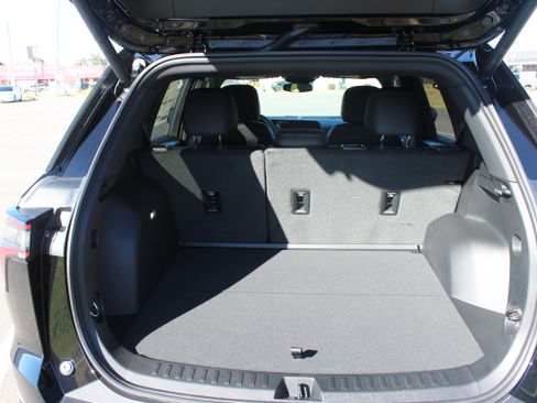 New 2026 Chevrolet Equinox LT image 7