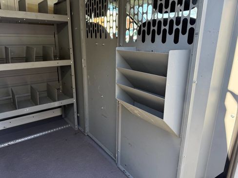 Used 2020 Mercedes-Benz Metris Cargo 3dr 126 WB Mini Van w/ Safety Package image 28