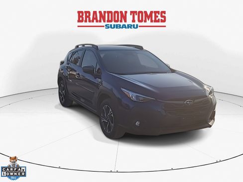 Used 2025 Subaru Crosstrek 2.5i Premium AWD/4WD image 2
