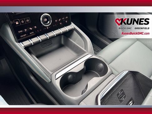 New 2026 GMC Terrain AT4 w/ Convenience Package III AWD/4WD image 28