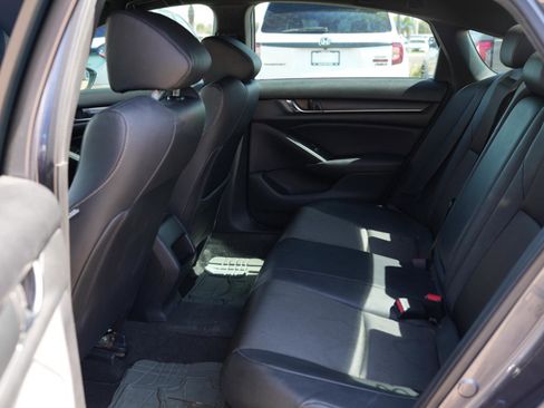 Used 2019 Honda Accord Sport image 15