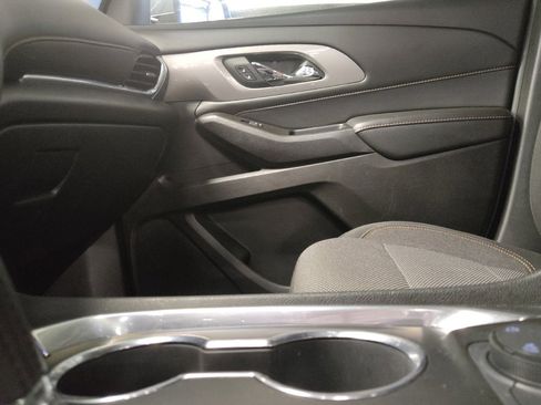 Used 2019 Chevrolet Traverse LT w/ LPO, Floor Liner Package image 26