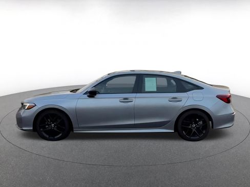 Used 2025 Honda Civic Sport image 11