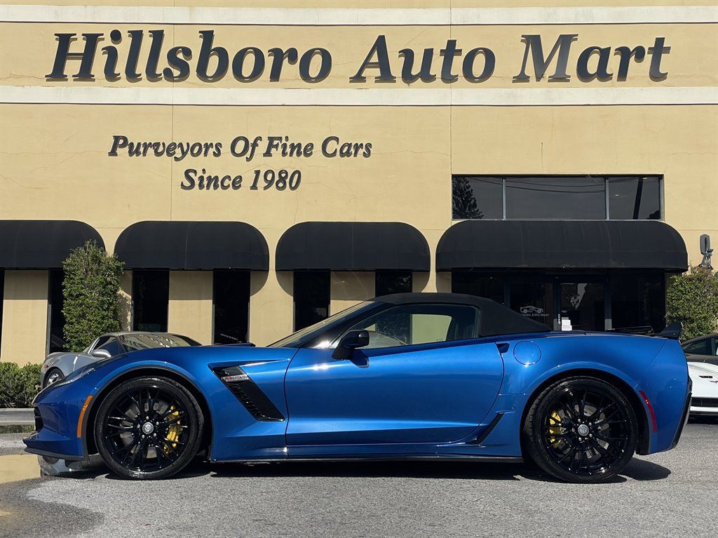 Used 2016 Chevrolet Corvette Z06 w/ 3LZ Preferred Equipment Group RWD image 3