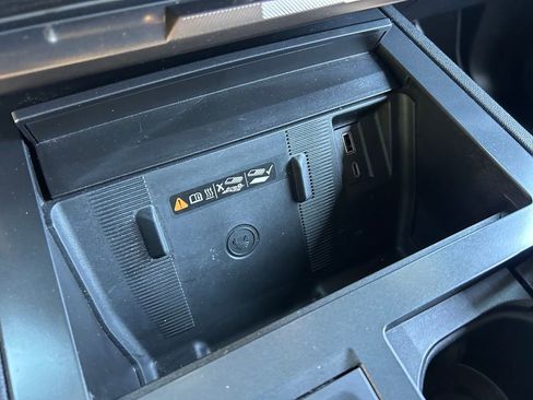 Used 2025 GMC Hummer EV 3X w/ LPO, Sport Package AWD/4WD image 34