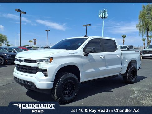 Used 2022 Chevrolet Silverado 1500 RST AWD/4WD image 1