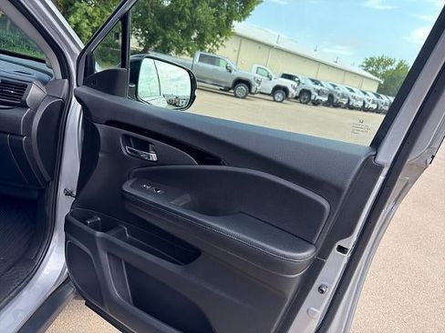 Used 2019 Honda Pilot Elite image 15