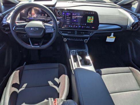 New 2026 Chevrolet Equinox EV RS image 16