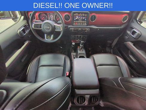 Used 2021 Jeep Wrangler Unlimited Rubicon AWD/4WD image 30