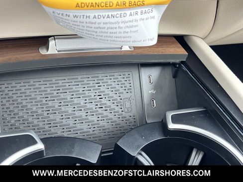 New 2026 Mercedes-Benz GLS 450 4MATIC image 30