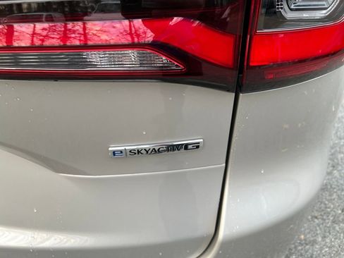 Used 2025 MAZDA CX-90 3.3 Turbo w/ Premium Plus Pkg image 11