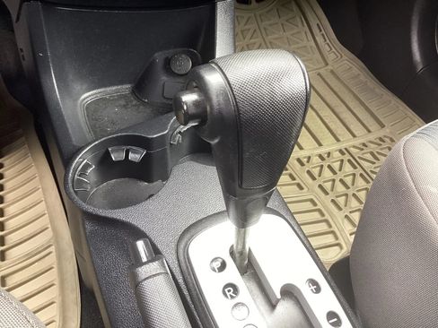 Used 2010 Kia Sportage LX AWD/4WD image 30