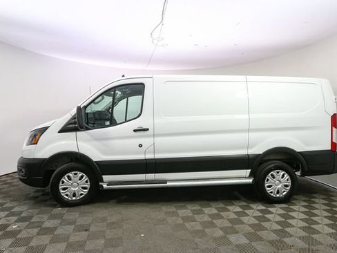 Used 2025 Ford Transit 250 Low Roof w/ Exterior Upgrade Package RWD image 6