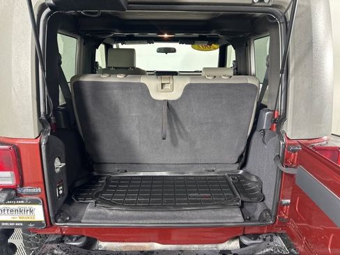 Used 2007 Jeep Wrangler Sahara w/ PWR Convenience Group image 12