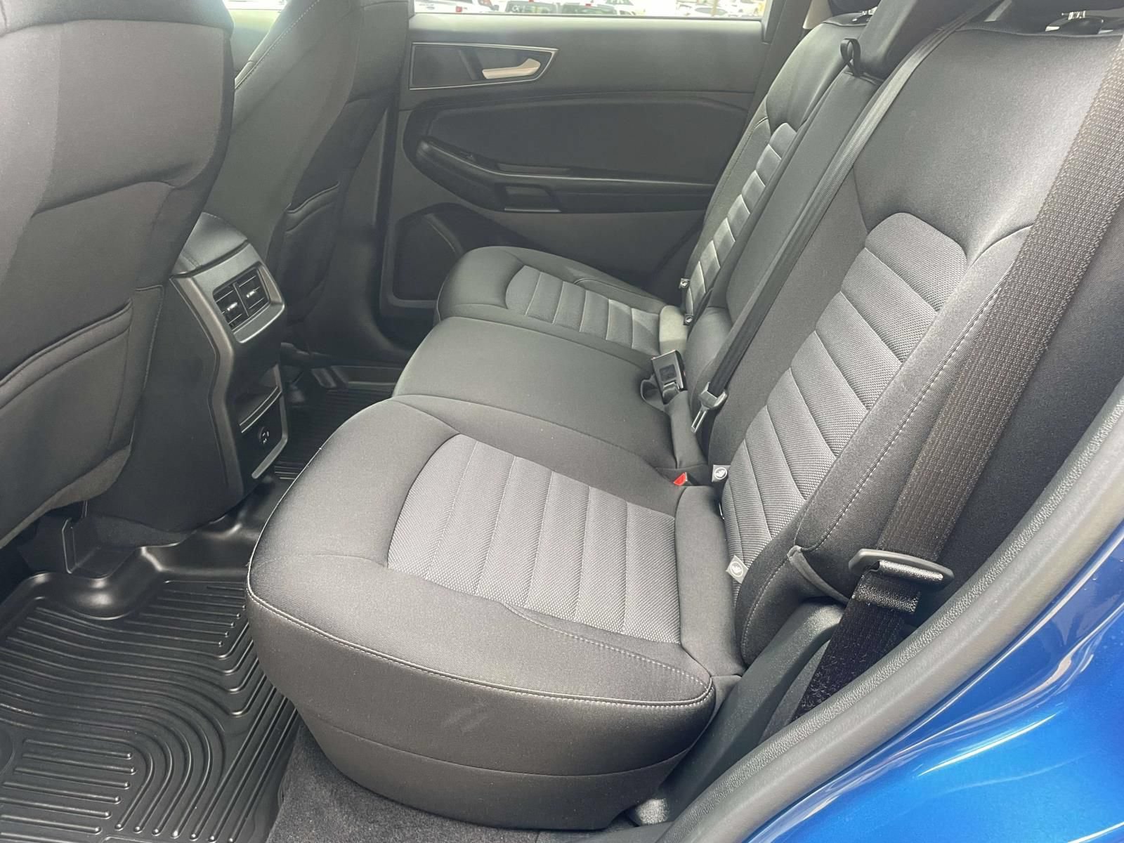 Used 2022 Ford Edge SE AWD/4WD image 10