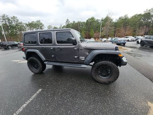 Used 2019 Jeep Wrangler Unlimited Sport S image 11