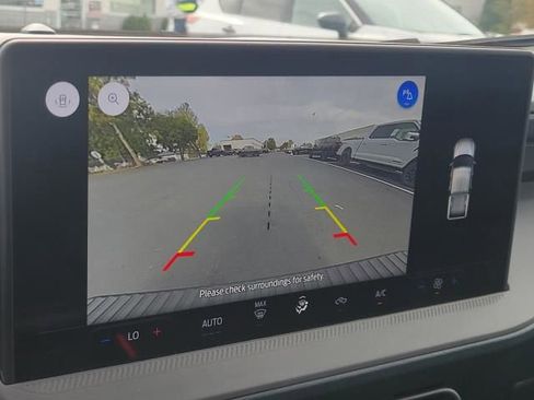 New 2025 Ford Maverick XL w/ Equipment Group 101A image 30