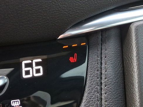 Certified 2023 Cadillac XT5 Premium Luxury image 27