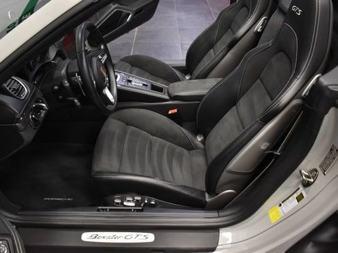 Used 2021 Porsche 718 Boxster GTS RWD image 21