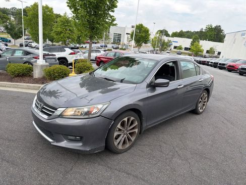 Used 2014 Honda Accord Sport image 3
