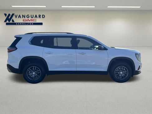 Used 2025 GMC Acadia Elevation image 7