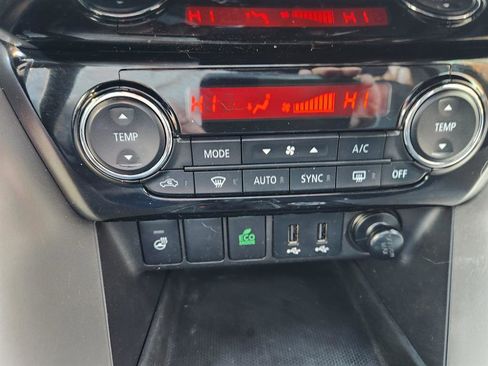 Used 2020 Mitsubishi Eclipse Cross SEL image 37