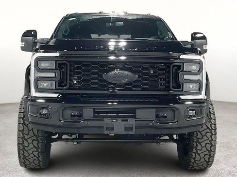 Used 2026 Ford F450 Platinum w/ FX4 Off-Road Package image 5