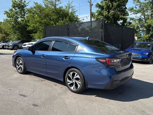 Used 2022 Subaru Legacy Premium AWD/4WD image 5