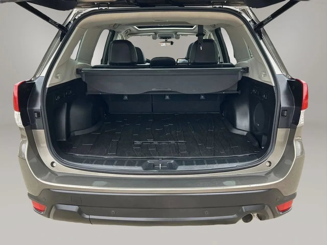 Used 2020 Subaru Forester Limited AWD/4WD image 22