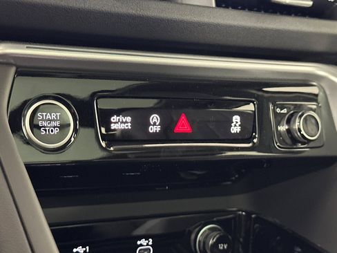 New 2025 Audi Q5 Premium Plus image 19