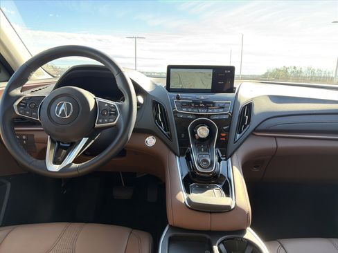 Certified 2025 Acura RDX SH-AWD w/ Technology Package image 49