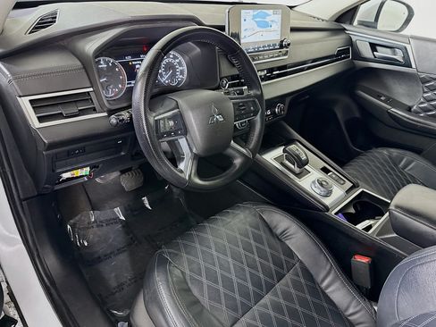 Used 2022 Mitsubishi Outlander SEL FWD image 23