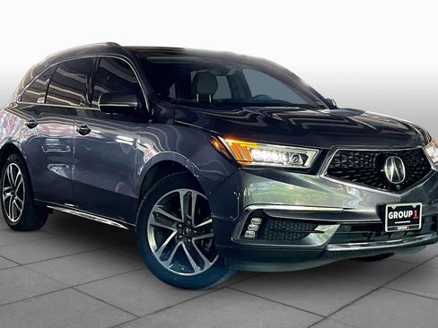 Used 2017 Acura MDX SH-AWD image 2