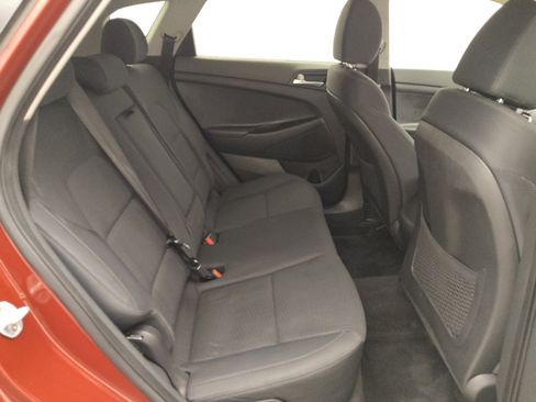 Used 2019 Hyundai Tucson SE w/ Cargo Package FWD image 19